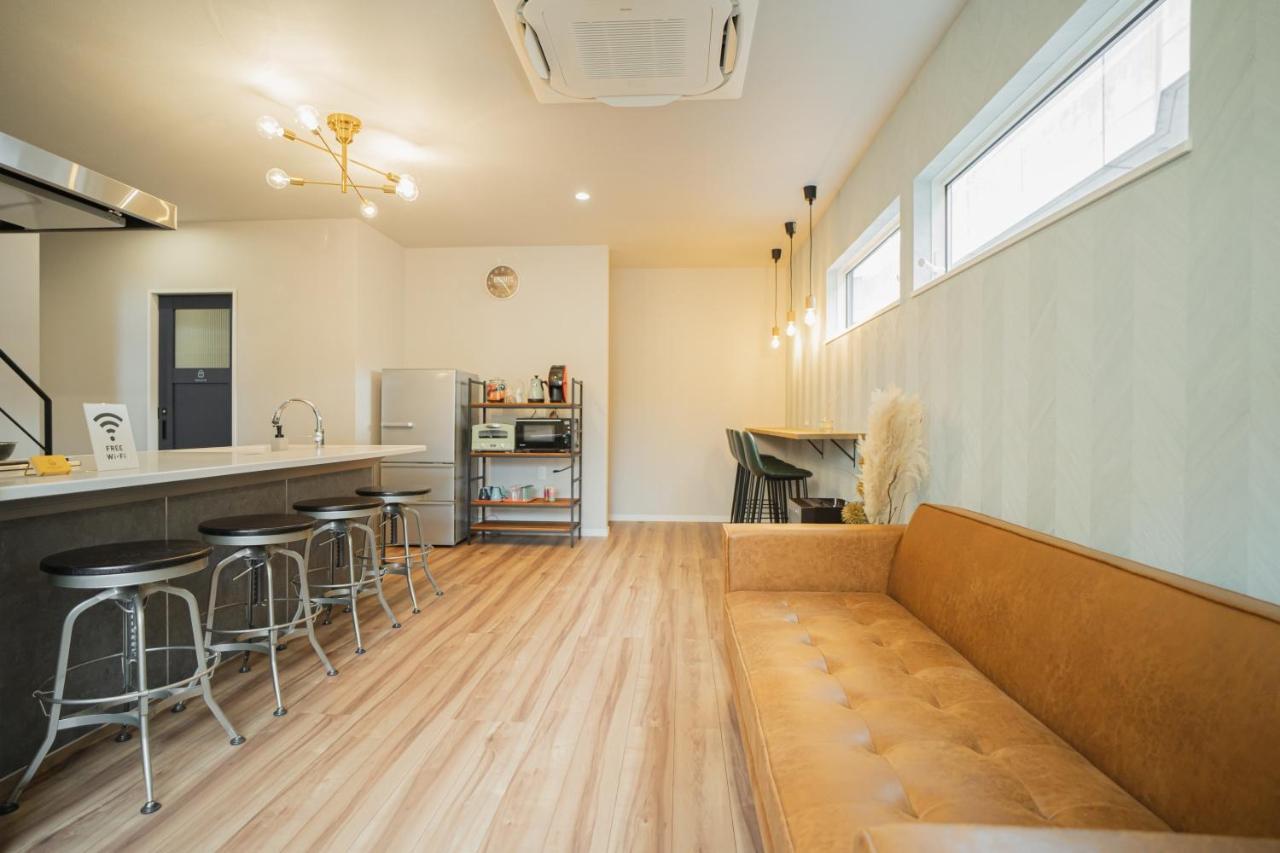 Orange County Guest House Идзумисано Экстерьер фото