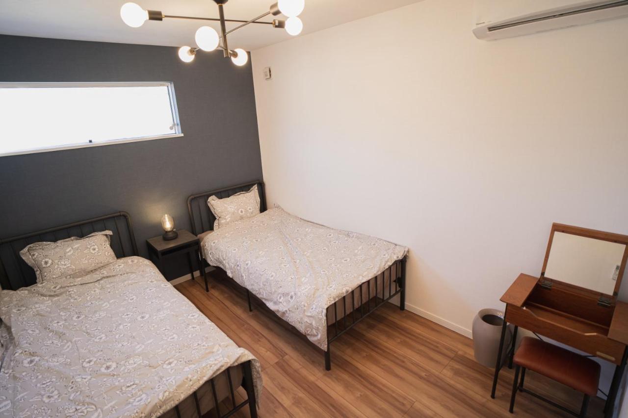 Orange County Guest House Идзумисано Экстерьер фото